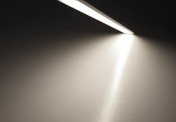LED Unterbauleuchte "Comprido 600" / 230V,10W, 1430lm, 60cm,4200K neutralweiß