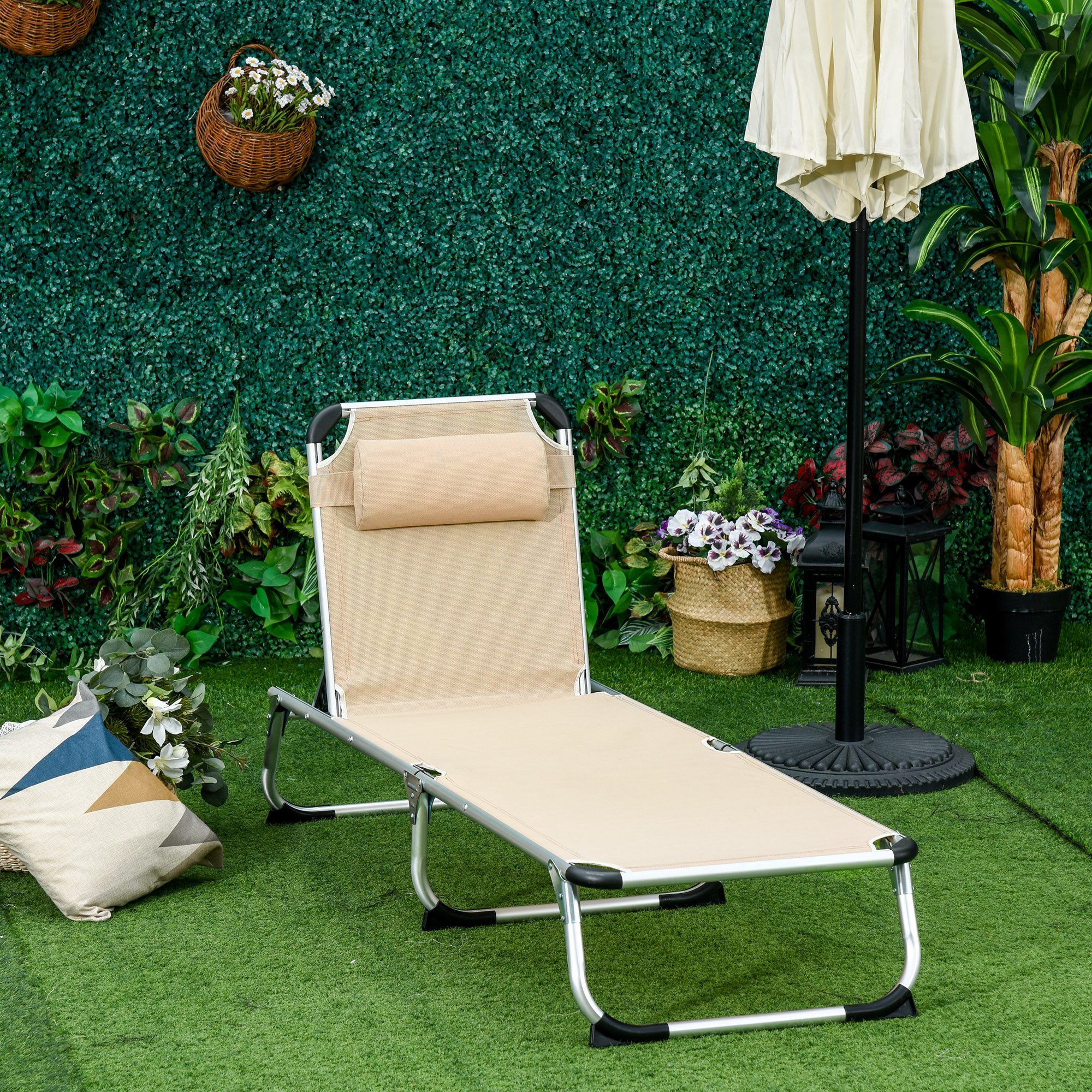 Sonnenliege faltbar Gartenliege mit Kopfkissen ergonomisch Relaxliege mit 4-stufig verstellbaren Rückenlehne Alu bis 120 kg belastbar für Garten, Terrasse, Pool, , Strand,Beige