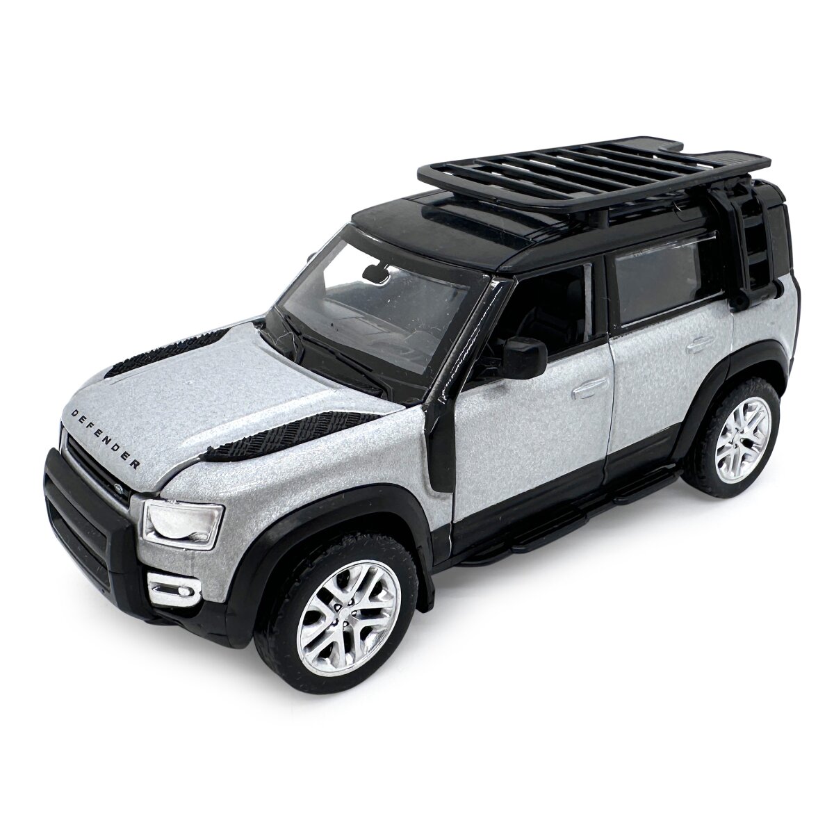Land Rover Defender 110  Diecast 1:43 silber 2in1