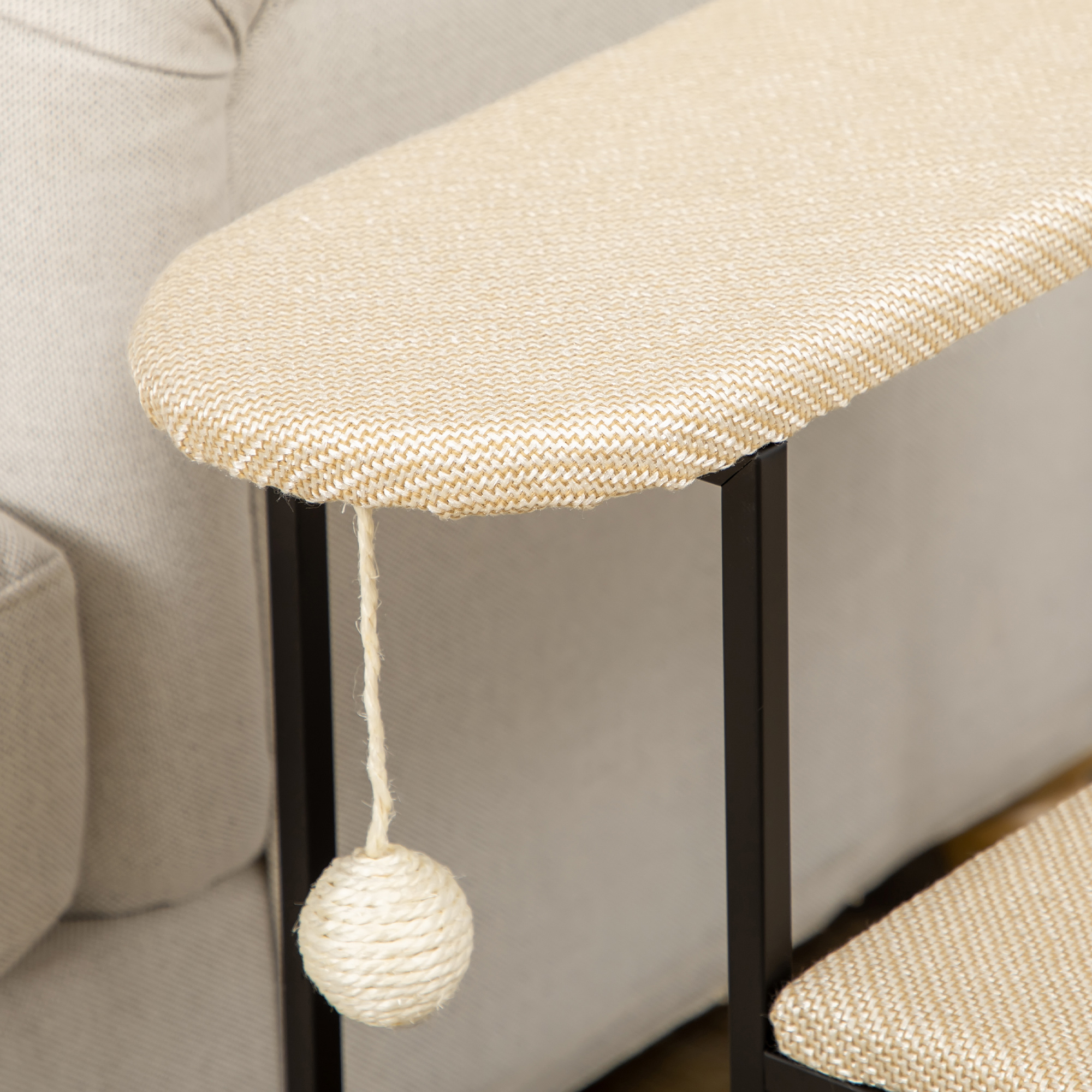 Katzentreppe, mit Kratzbrett, 3 Stufen, Spielball, robust, Stahl+Sisal, cremeweiß+schwarz, 51 x 54 x 53cm