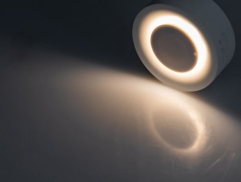 LED Nachtlicht mit Bewegungsmelder / 230V, Dämmerungssensor, Warmweiß