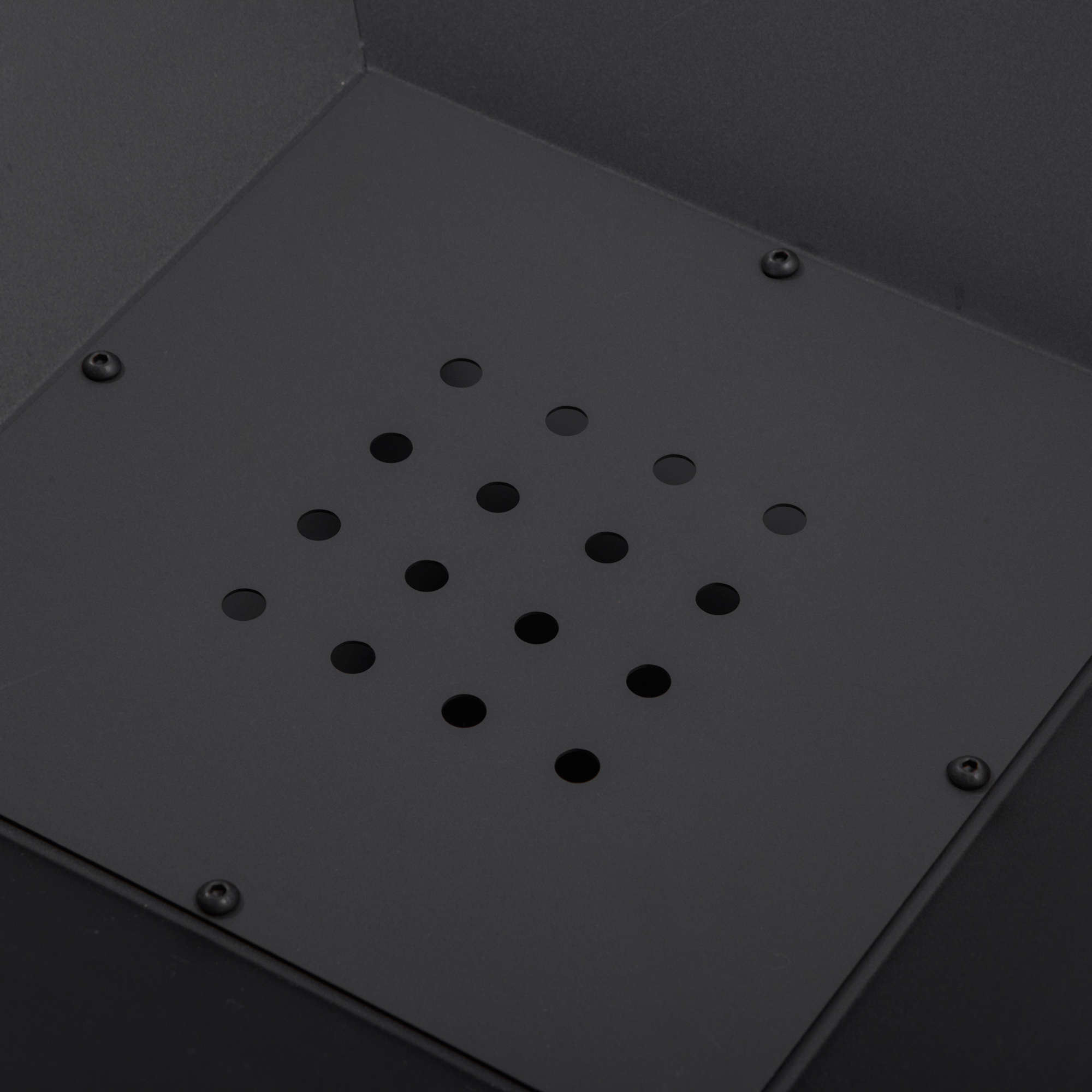 Feuerschale 45 x 45 x 34cm aus Edelstahl Feuerstelle mit Funkenschutz Schürhaken Feuerschalen Feuerkorb für Garten, Balkon, BBQ Camping Schwarz