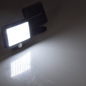 LED Solar Wandleuchte m. Bewegungsmelder / 300lm, 6000K, Akku, externe Solarzelle