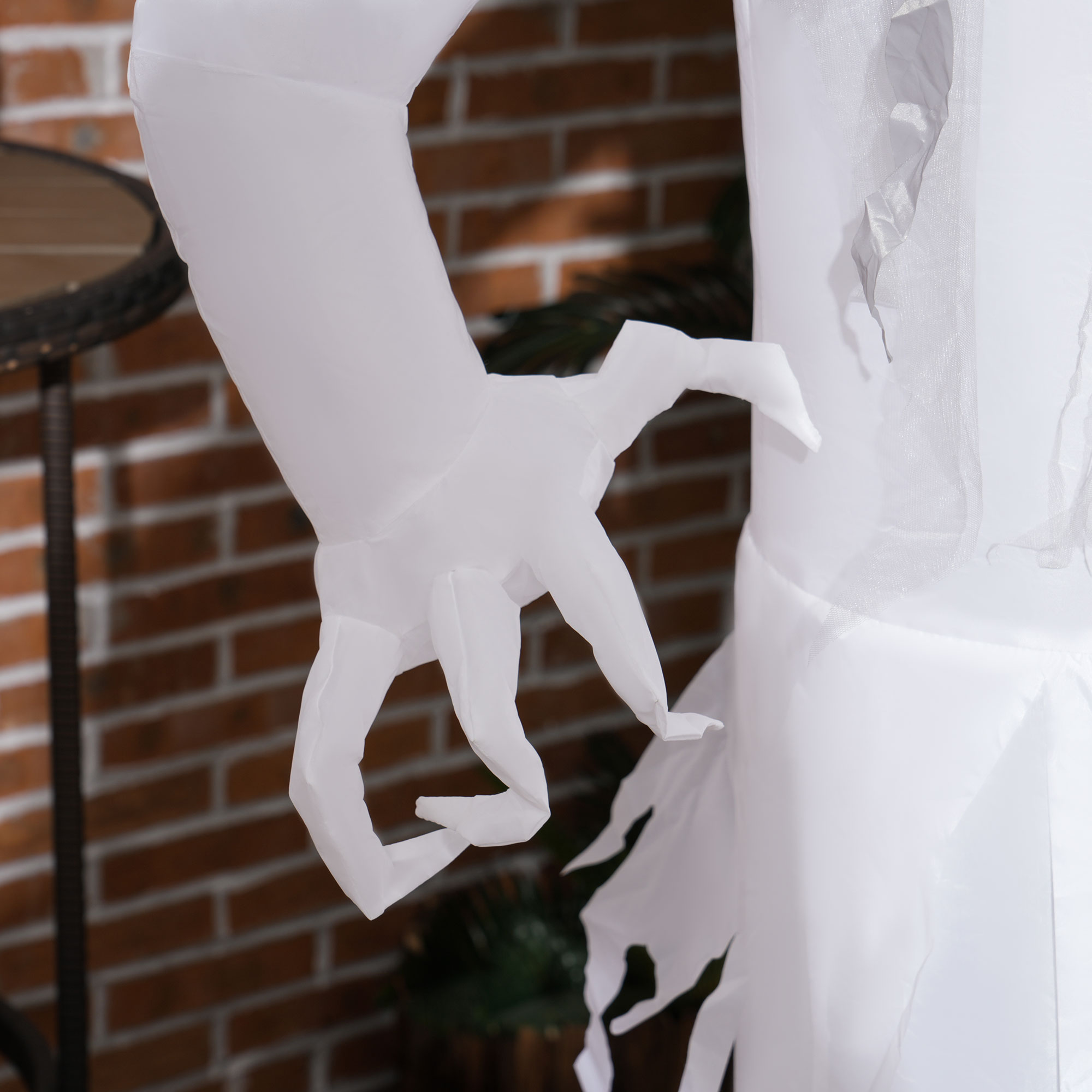 Halloweendeko, Geisterhexe mit roten Augen, aufblasbar, LEDs, Outdoor-tauglich, 180 cm, Weiß