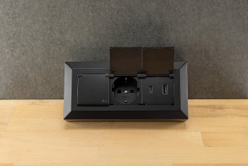 2-fach Steckdosenblock, USB-A+C, schwarz / 250V~/ 16A, USB 3,1A, PD, mit Klappen