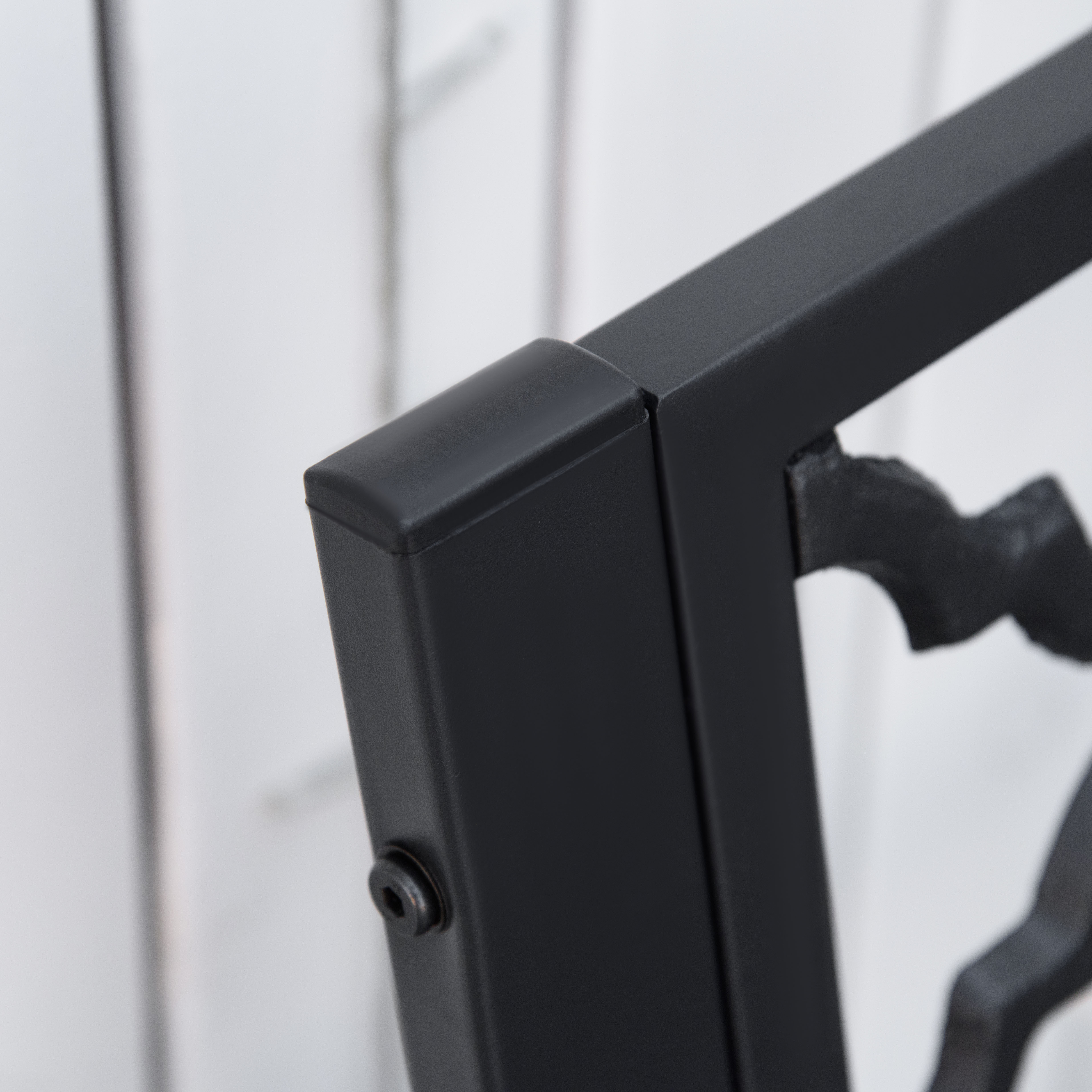 Gartenbank 2-Sitzer Parkbank aus Metall Sitzbank bis 240 kg Bank Terrassenbank mit Rücken- & Armlehnen Gartenmöbel Gusseisen Schwarz 128 x 58,5 x 89 cm