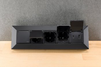 4-fach Steckdosenblock, USB-A+C, schwarz / 250V~/ 16A, USB 3,1A, PD, mit Klappen