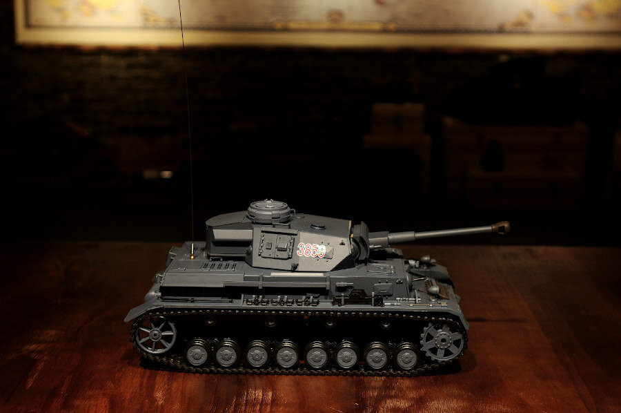 RC Panzer "Kampfwagen IV Ausf.F-2"  - Metallgetriebe
