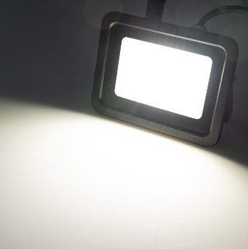LED-Fluter "CTF-OB 30", IP65, 28W, 3075lm, 4000K neutralweiß