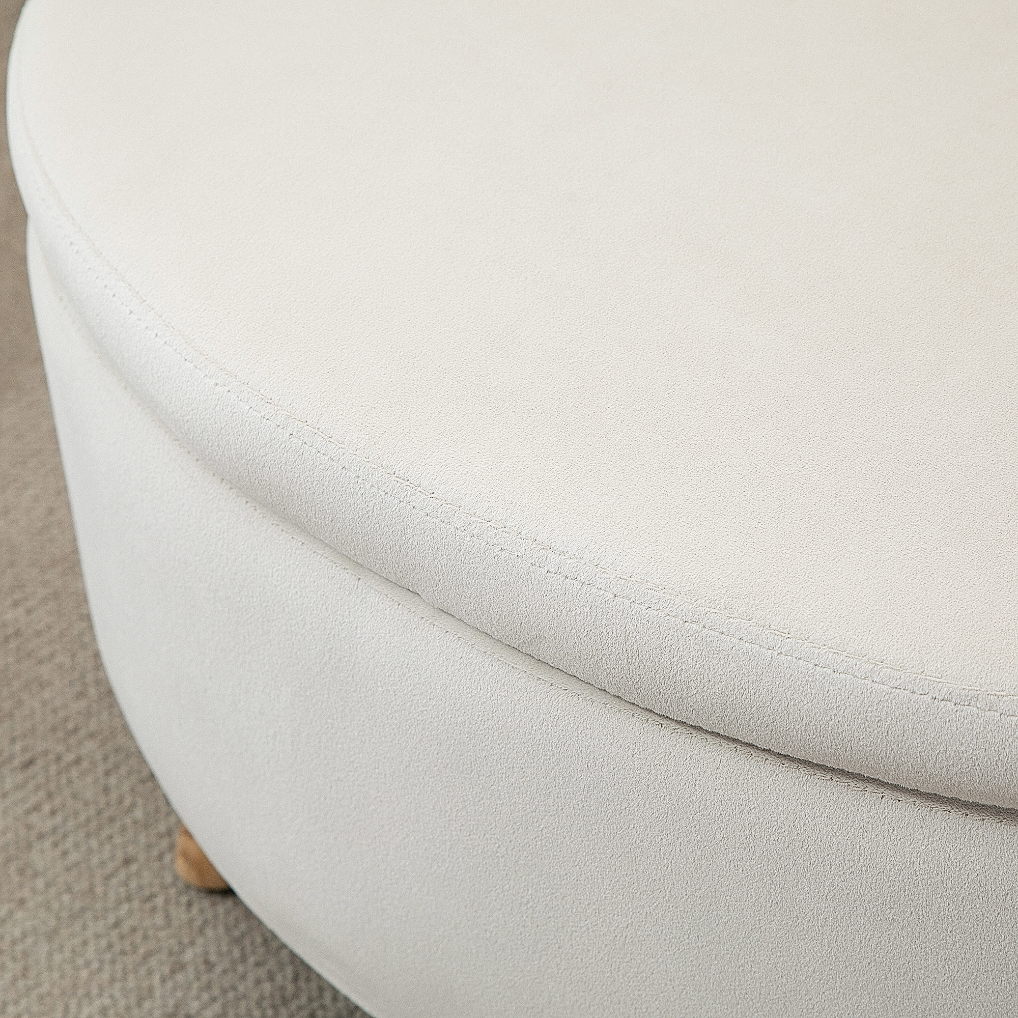 Sitzbank mit Stauraum, Hocker, ovale Form, Samtoptik, bis 120 kg, 71 x 51,5 x 42 cm, Beige