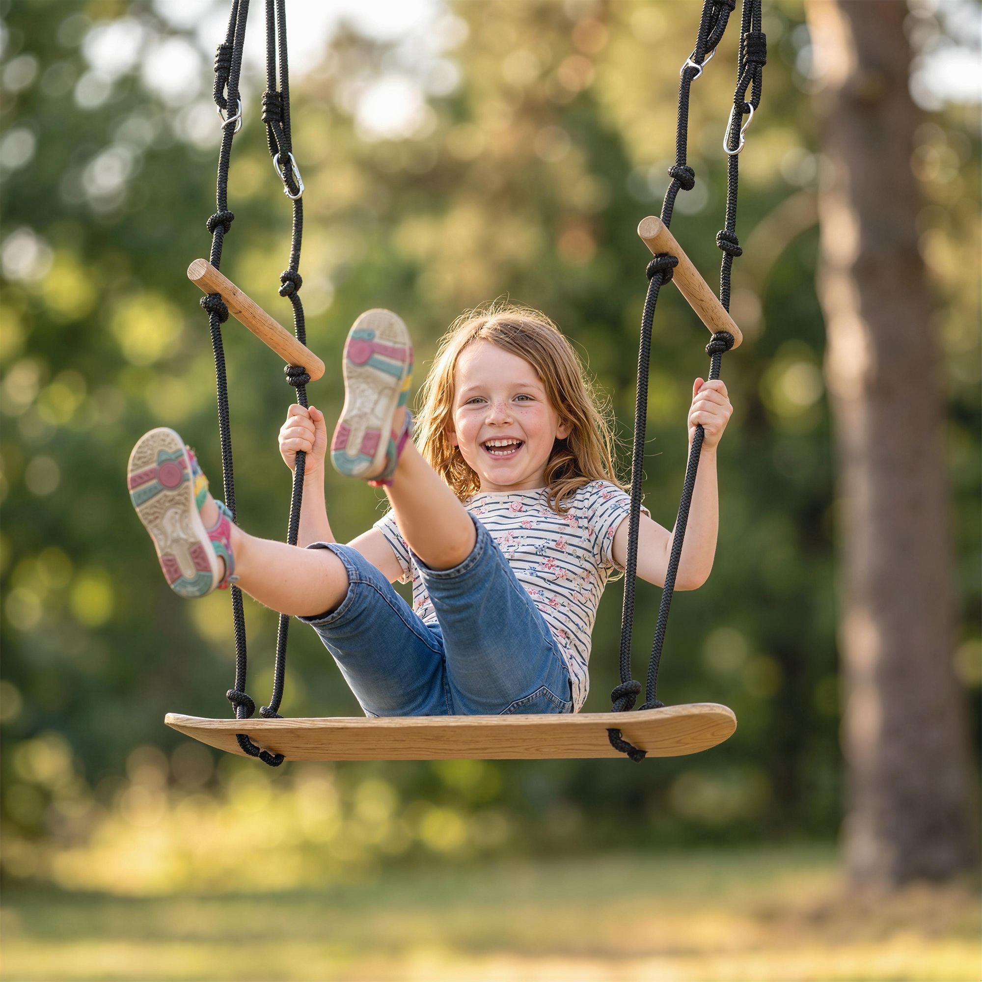 Skateboard Schaukel Kinderschaukel mit verstellbarer Höhe, rutschfestem Brett, wetterfestem Seil, Griffen Schwarz