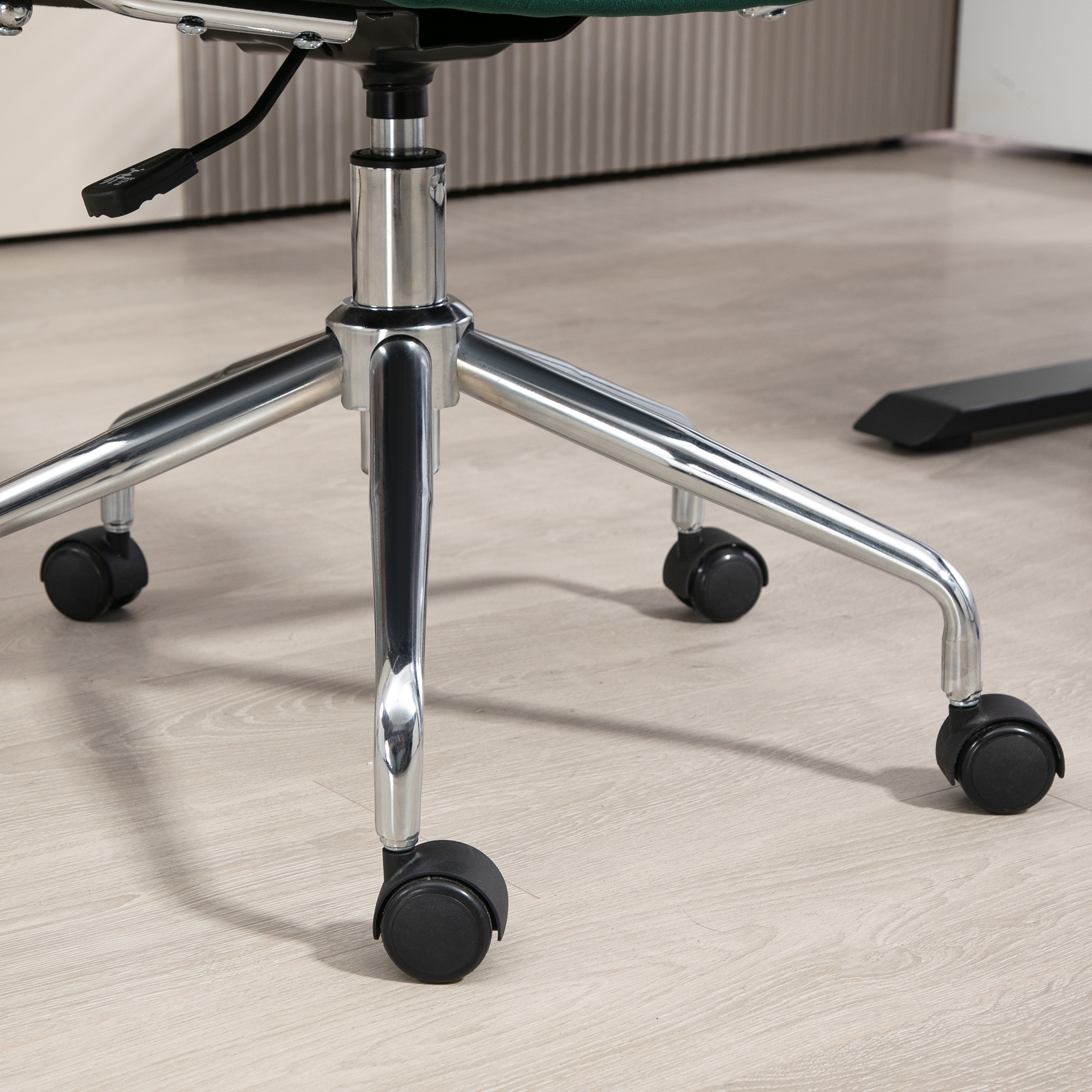 Bürostuhl, Boho-Design, Holzarmlehnen, drehbar, verstellbar, bis 120 kg, Stahl, Grün