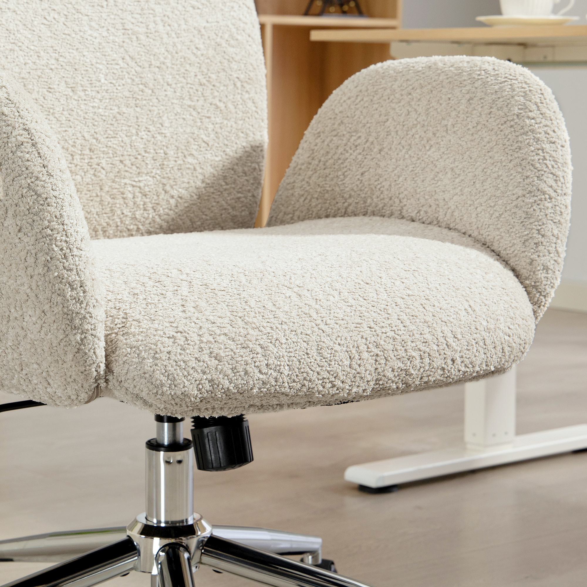 Bürostuhl mit verstellbarer Kopfstütze, ergonomischer Schreibtischstuhl, Kippfunktion, höhenverstellbar, Grauweiß