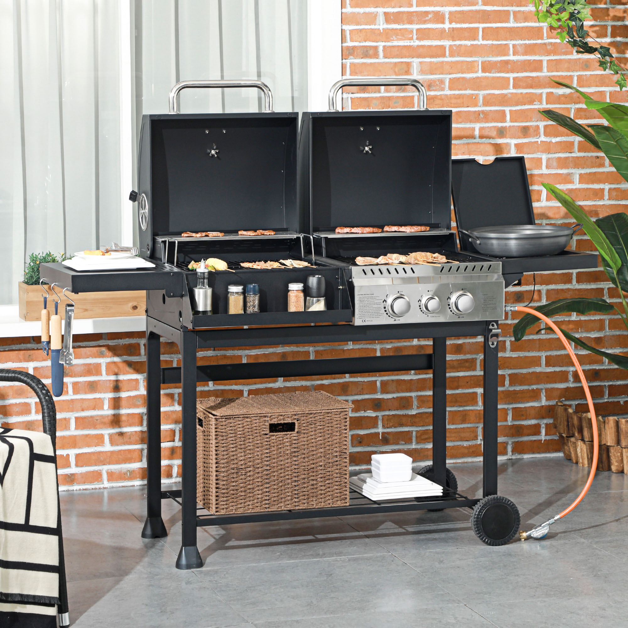 Gasgrill BBQ-Grill, inkl. Thermometer, Warmhalteplatten, 161 x 54 x 103 cm, Schwarz + Silber