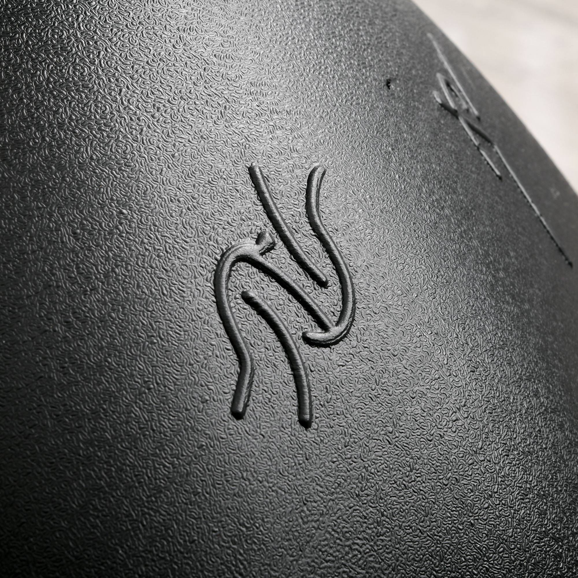 Boxsack Stehend 180cm Erwachsene Standboxsack Boxdummy Boxsäule Humanoides Design Heavy Duty Boxsack schwerer Boxsack-Ständer für Profis und Anfänger  Schwarz