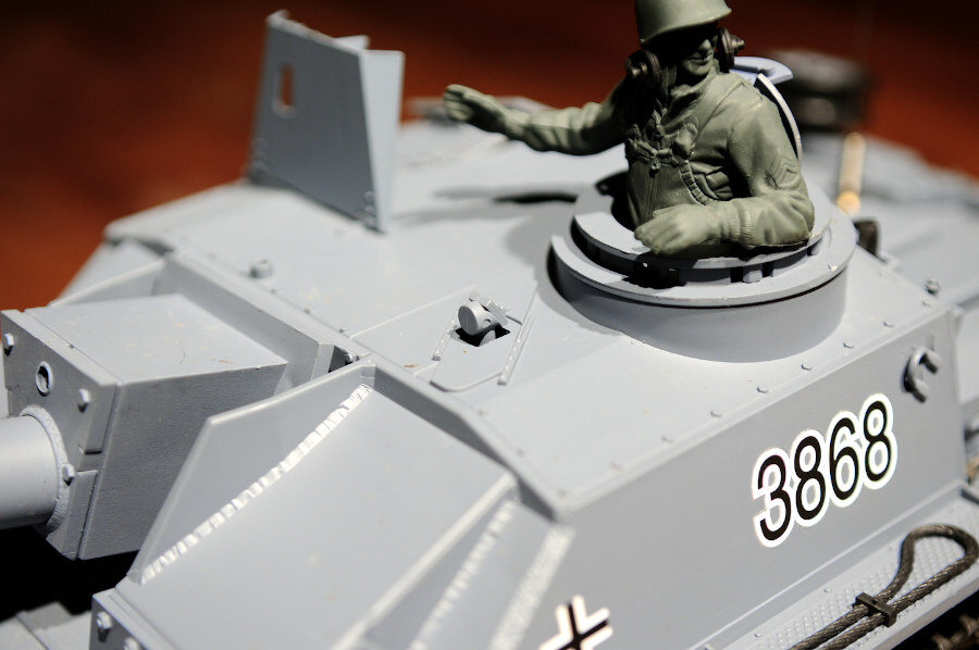 RC Panzer "Sturmgeschütz III" - Metallgetriebe