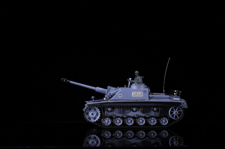 RC Panzer "Sturmgeschütz III" - Metallgetriebe
