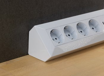 4-fach Steckdosenblock, USB-A+C, weiß / 250V~/ 16A, Aufbaumontage, USB 3,1A, PD