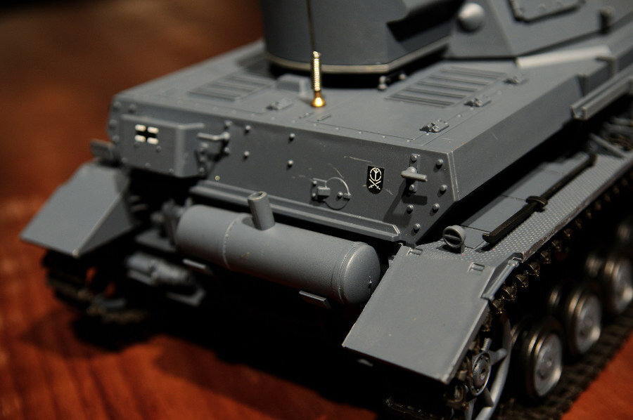 RC Panzer "Kampfwagen IV Ausf.F-2" Metallgetriebe & Metallketten PRO