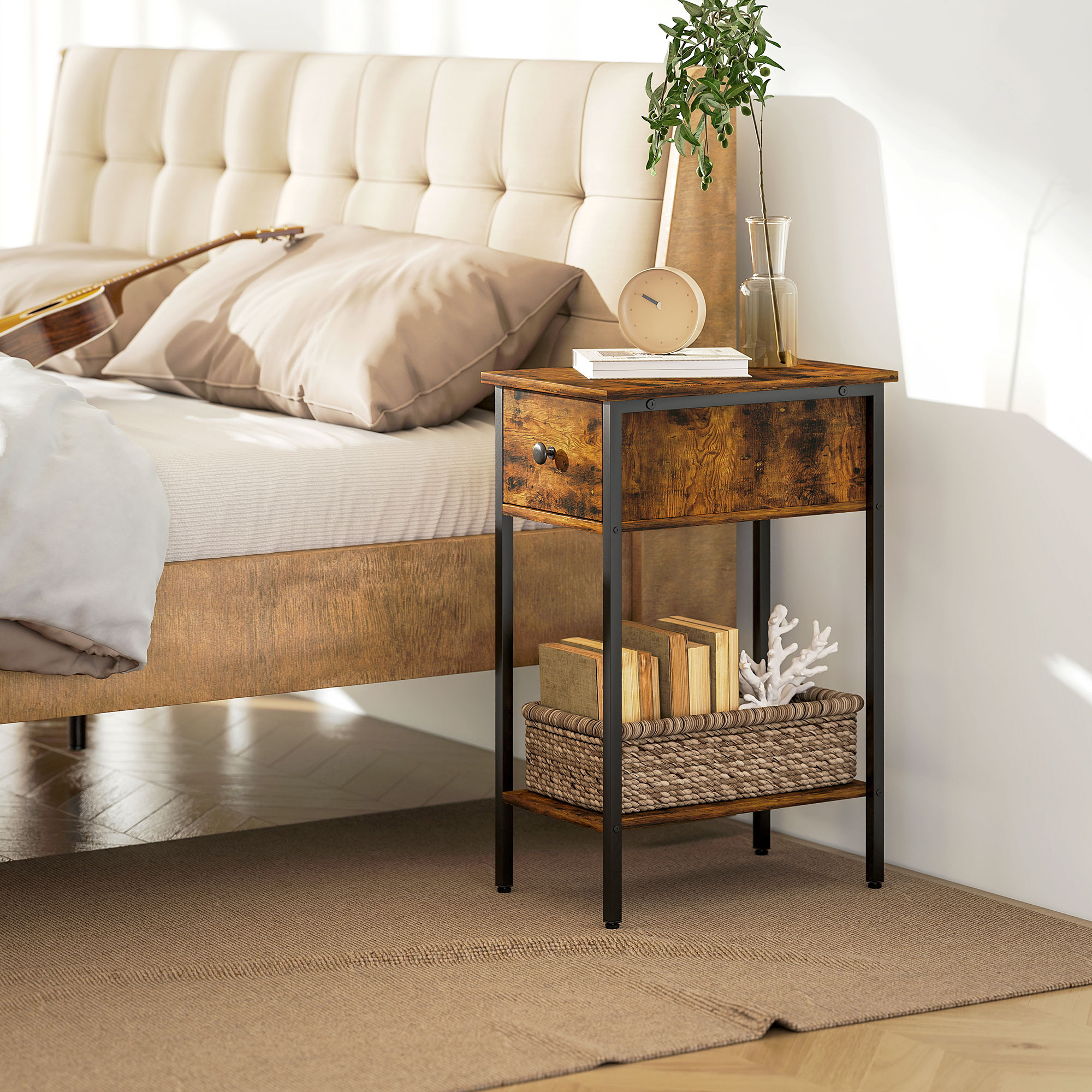 Beistelltisch mit offenem Fach und Schublade, Nachttisch, Metallbeine, Holz, Braun