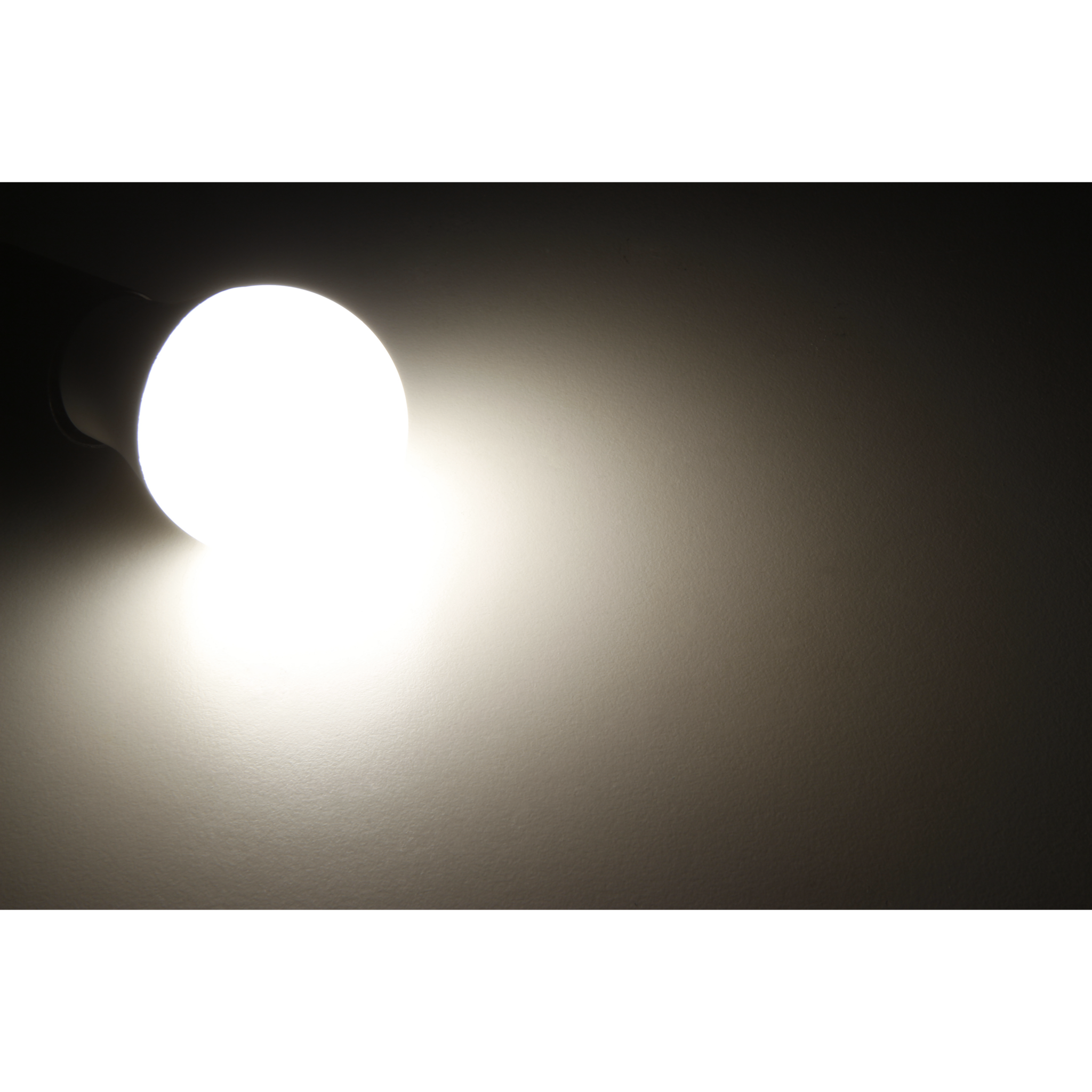 LED Glühlampe McShine, E27, 11W, 1.055 lm, 3000K, warmweiß, step dimmbar 100/50/10%