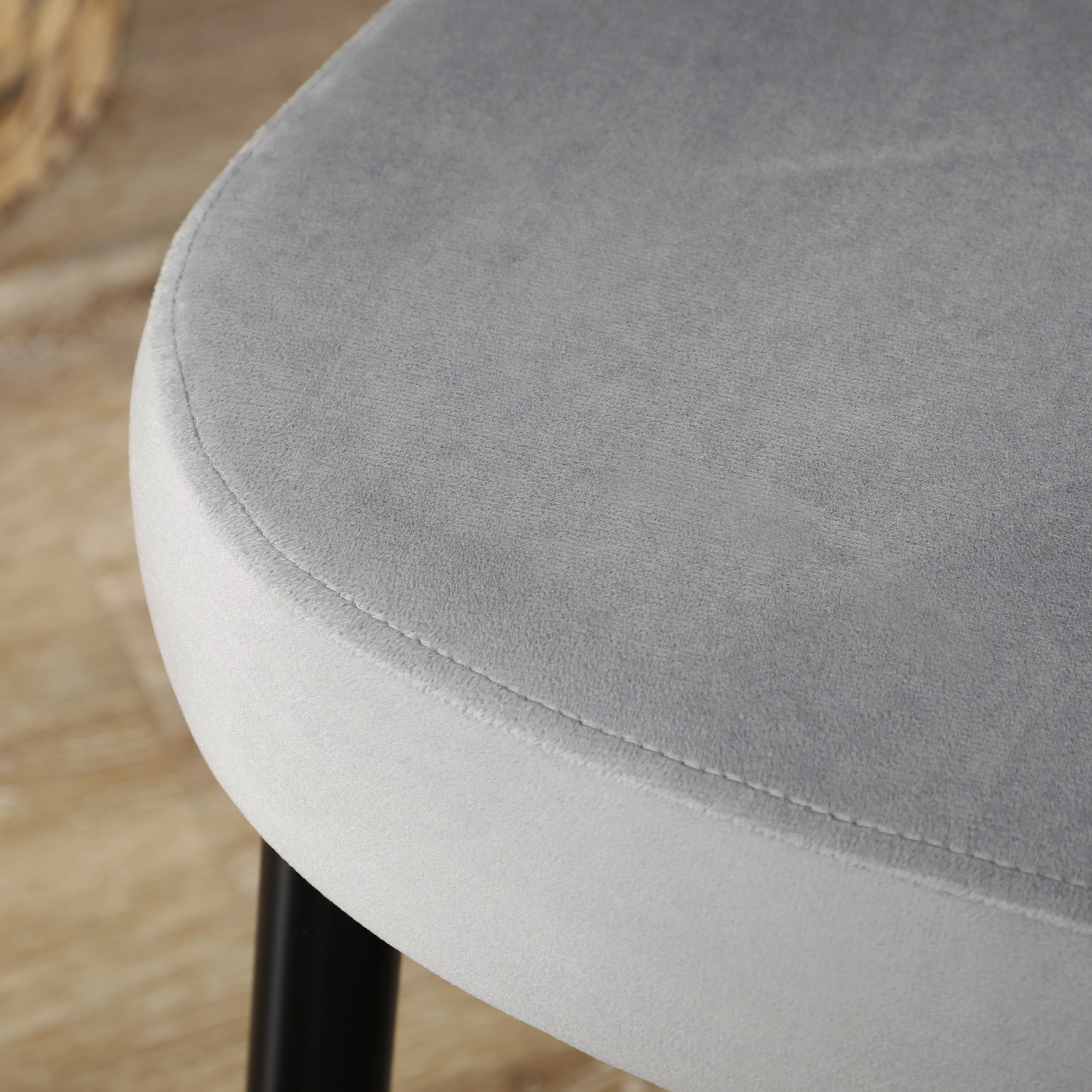4er-Set Esszimmerstühle, Akzentstühle für Küchen und Esszimmer, Stuhlset, Velours-Optik, Hellgrau+ Schwarz