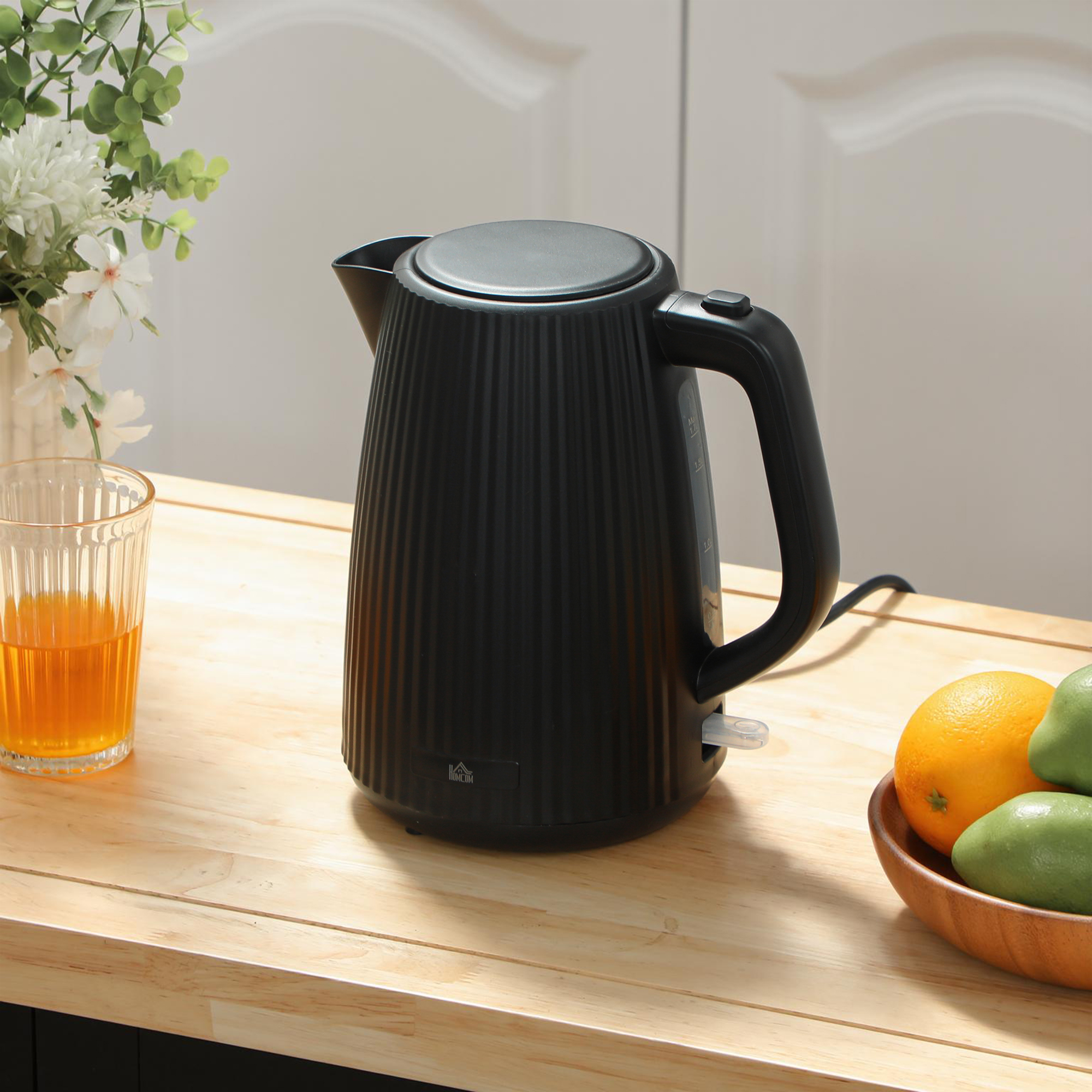 Wasserkocher, 1,7L, Schnellkochfunktion, 2200W, mit herausnehmbarem Kalkfilter, Abschaltautomatik, Schwarz