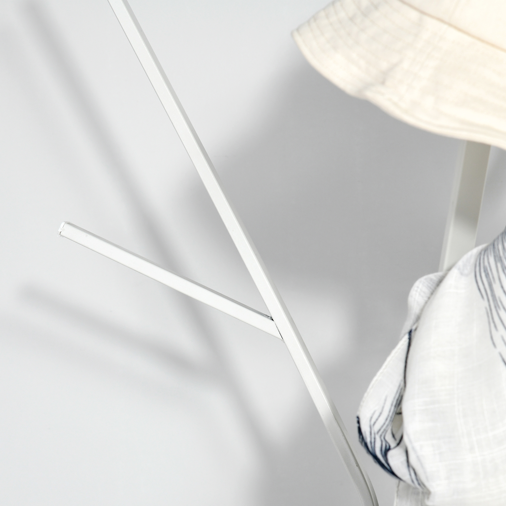 Garderobenständer Kleiderständer mit Ablage und 8 Haken Jackenständer Moderner Garderobe für Kleidung Hut Tasche, Wohnzimmer, Weiß