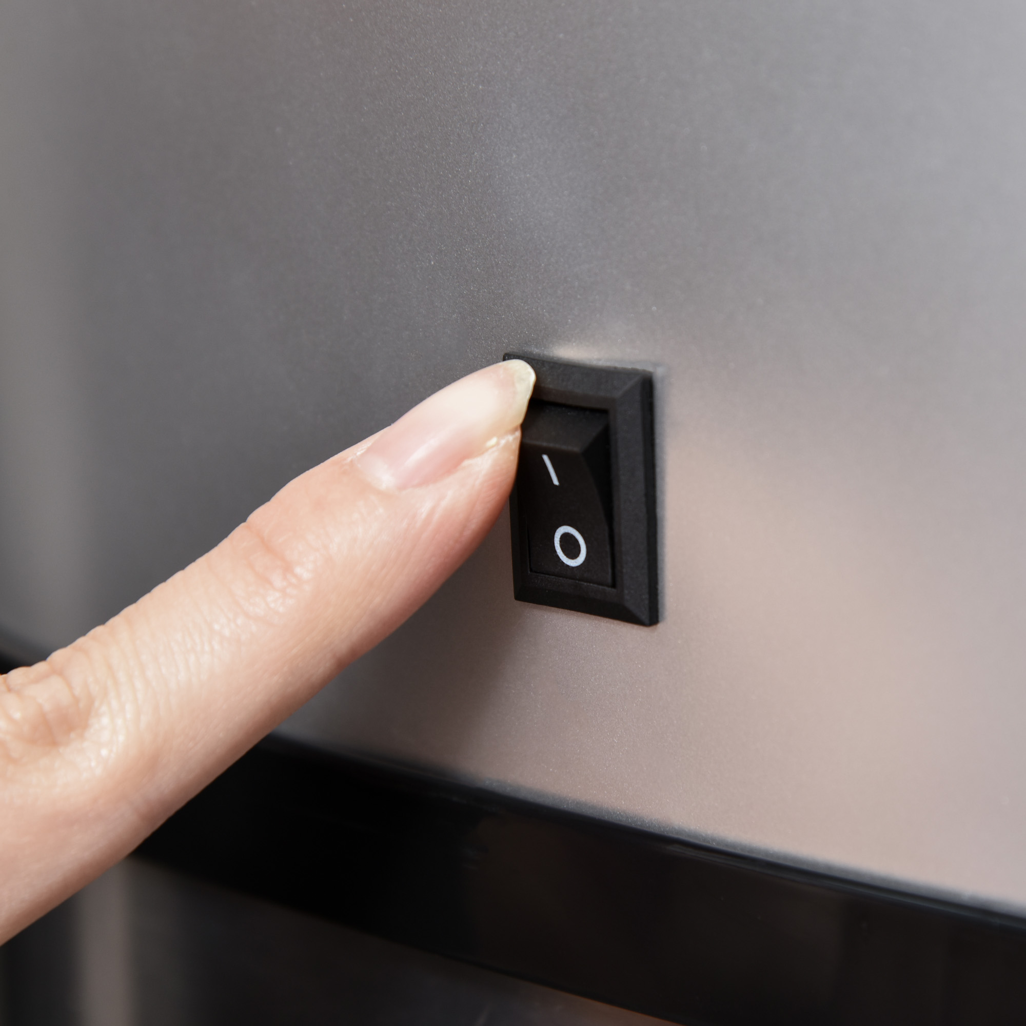 Mülleimer mit Sensor 48L Automatik Abfalleimer mit Bewegungssensor, Wasserdichter Abfallbehälter aus Edelstahl für Küche, Büro, Schlafzimmer Silber