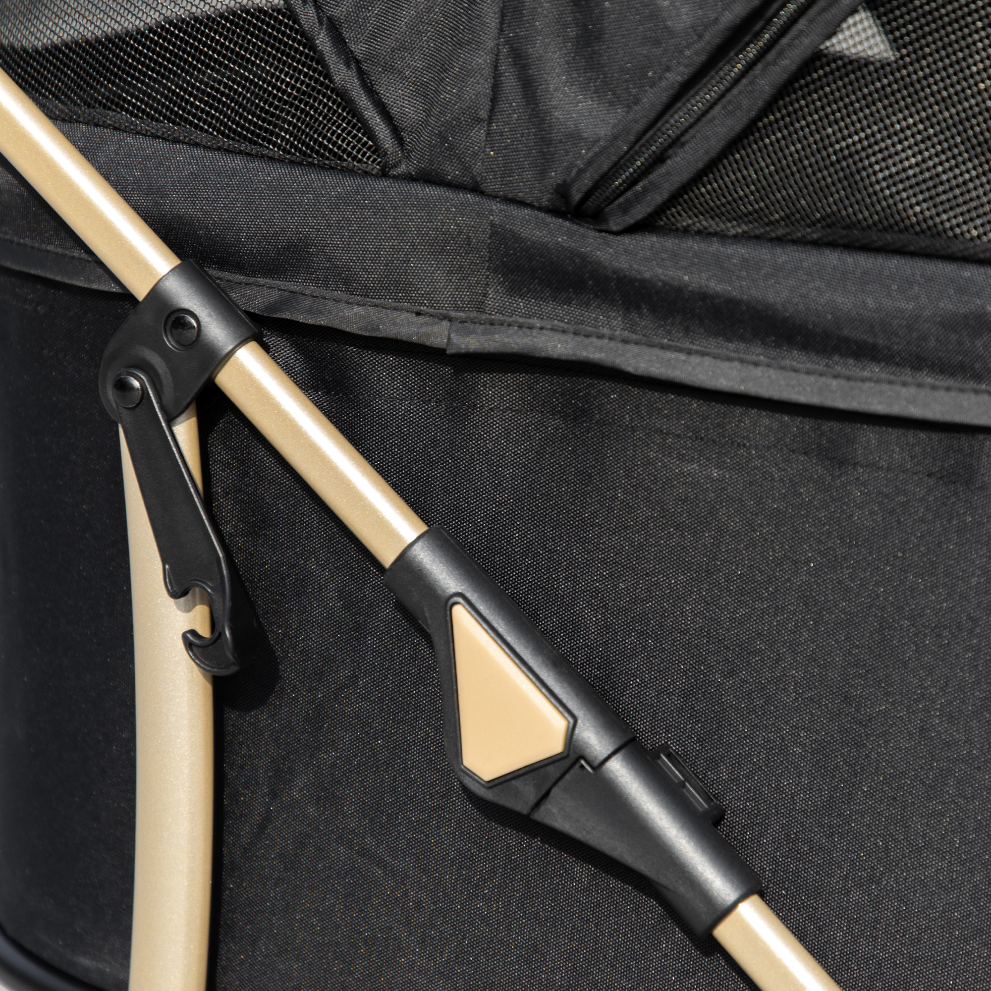 2-in-1 Hundewagen und Transportkorb bis 10 kg Klappbar Netzfenster Bodenkorb 82 cm x 49,5 cm x 98 cm Schwarz