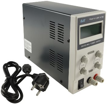 Regelbares Labornetzgerät "CTL-3010" / beleuchtete LCD Anzeige, 0-30V, 0-10A