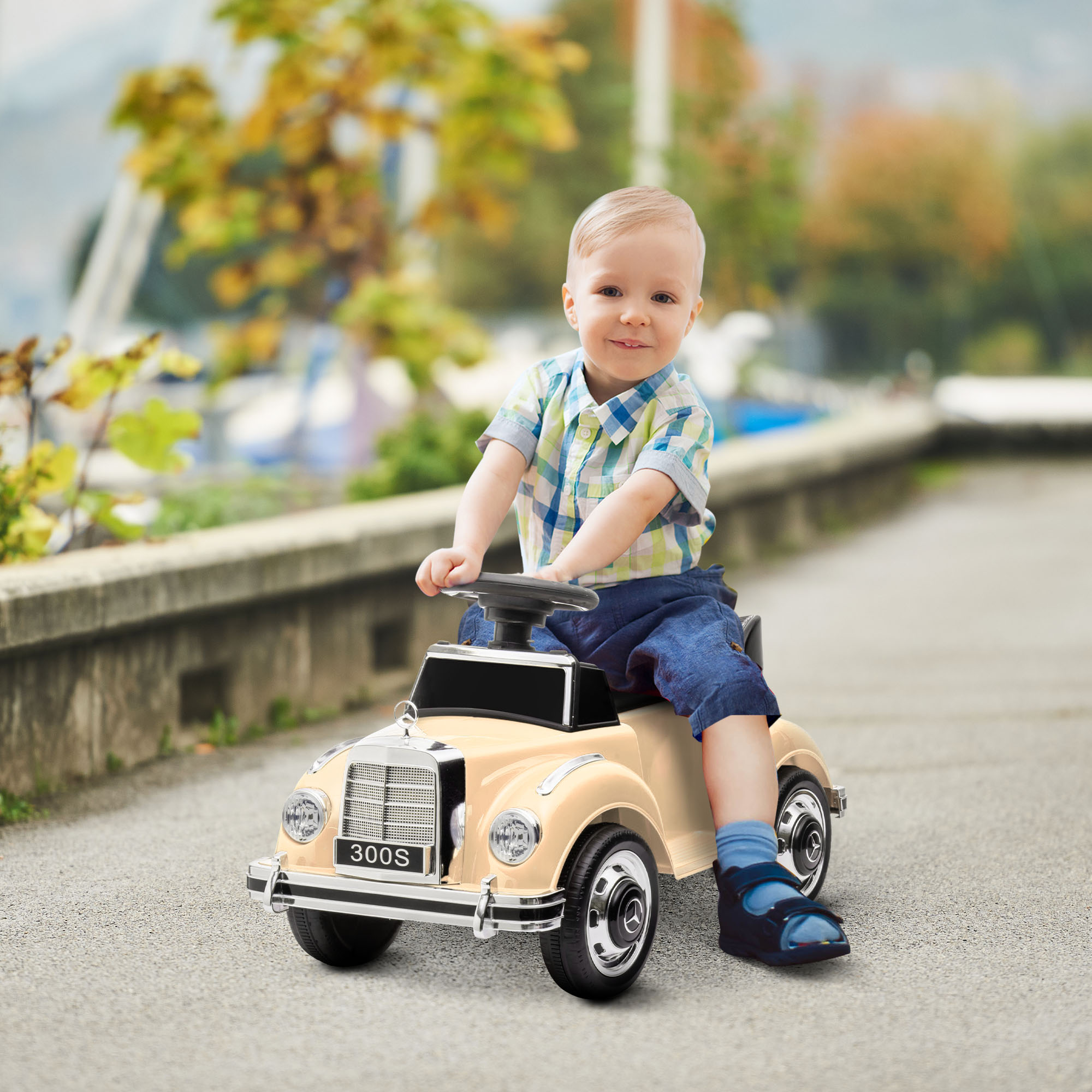 Rutscher Kinderauto Mercedes Benz Design 300 S Design, Beige