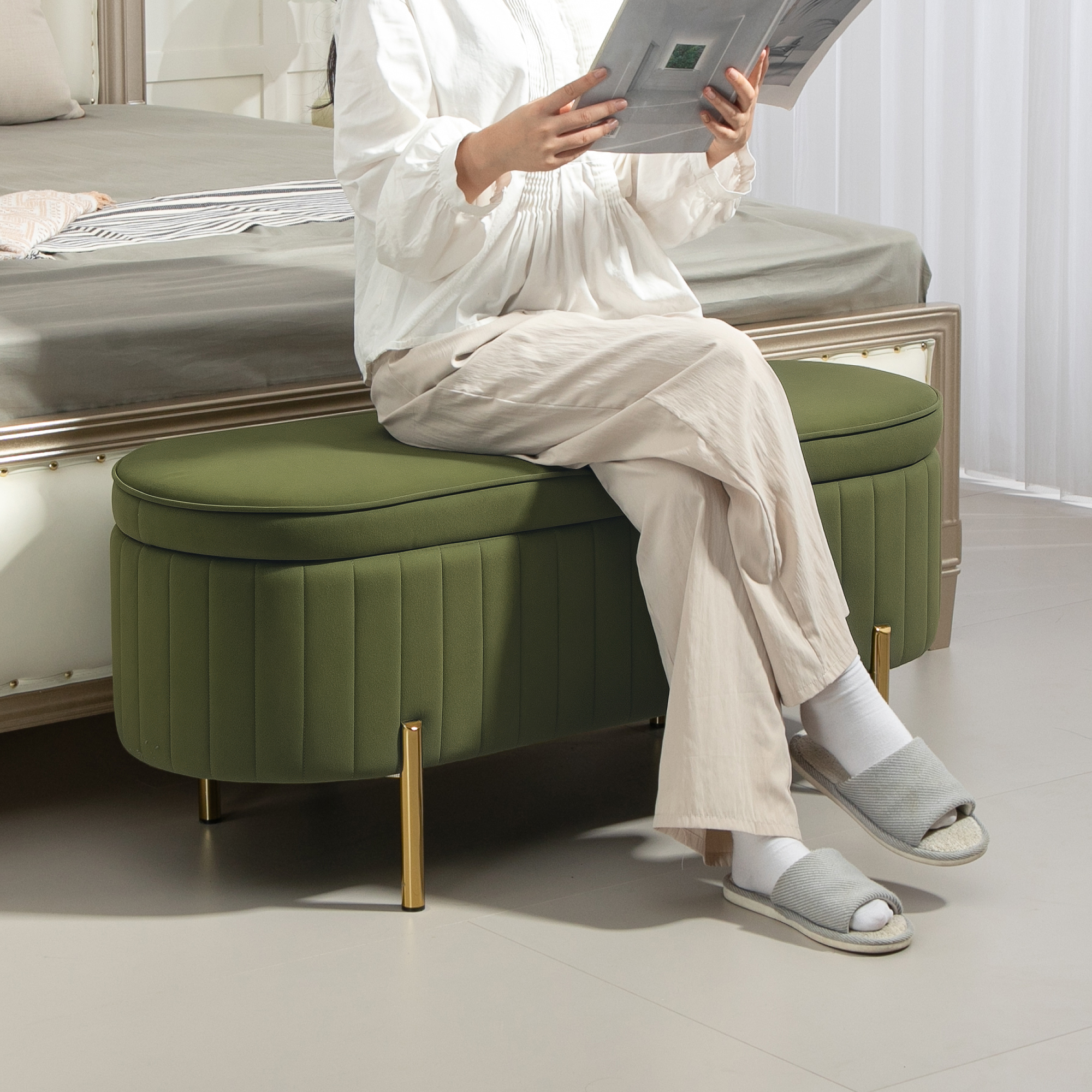 Sitzbank mit Klappdeckel und Stauraum, Stoffbezug, Holz, Metall, Dunkelgrün+Goldfarben