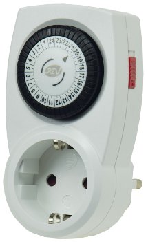 analoge Tages-Zeitschaltuhr, IP20, 230V/3680W, 24 Std analoge Tages-Zeitschaltuhr, IP20, 230V/3680W, 24 Std