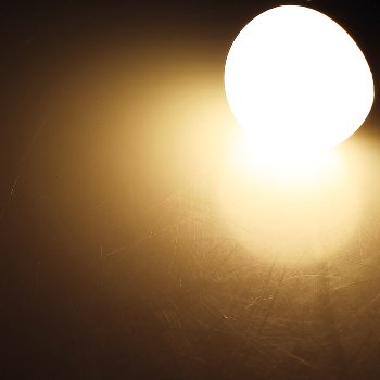 LED Tropfenlampe E27 "T50" warmweiß / 3000k, 469lm, 230V/5W