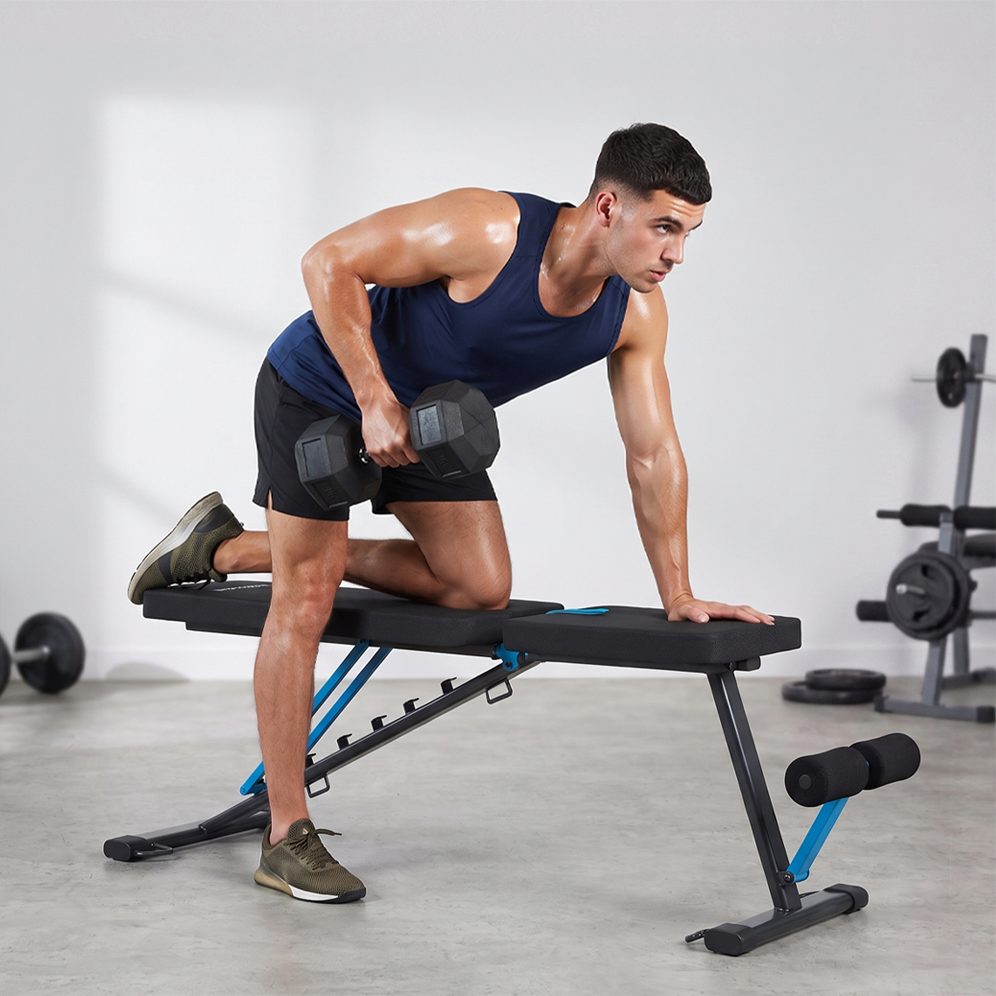 Hantelbank verstellbar Trainingsbank mit Beinstrecker 7-Fach Rückenlehne, verstellbar Polster 300 kg Last