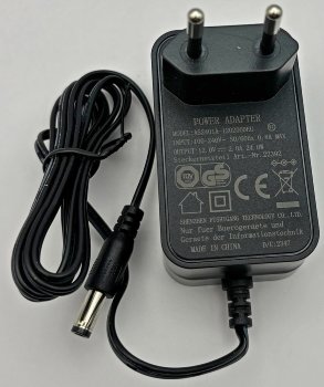 Stecker-Netzteil "CTN-1224n" / 110-240V~ >12V=, 2000mA / 24W