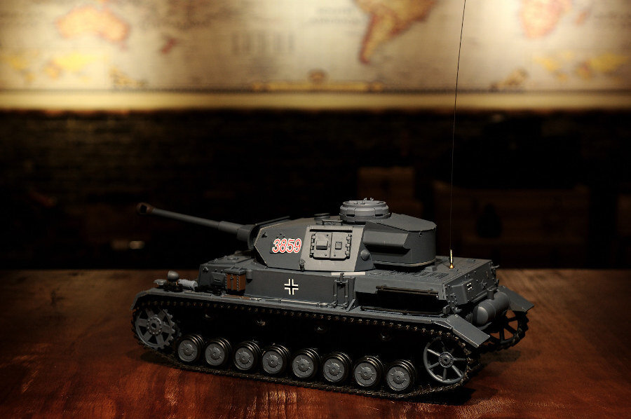 RC Panzer "Kampfwagen IV Ausf.F-2"  - Metallgetriebe