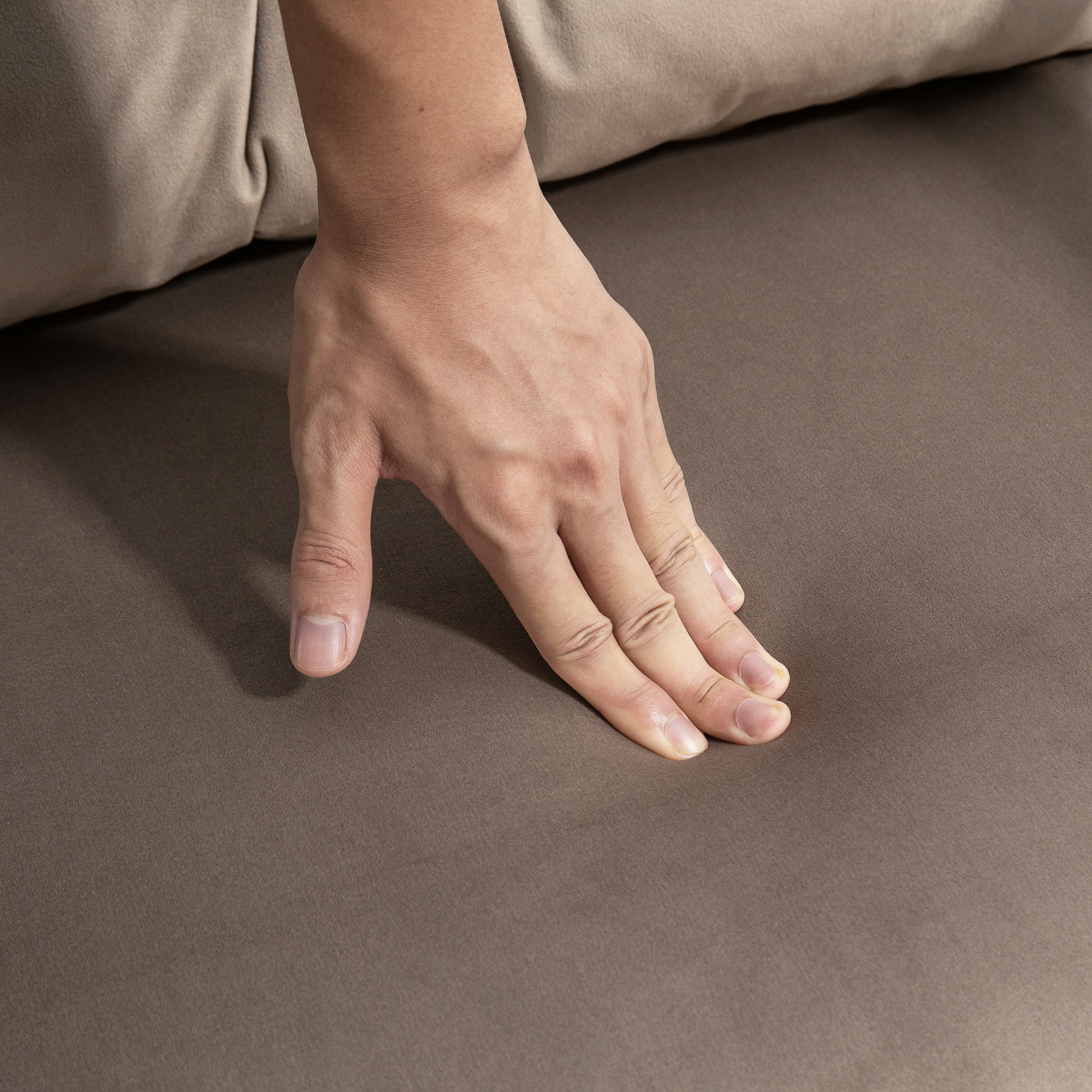 Schlafsessel, Gästebett, verstellbare Rückenlehne, bis 120 kg, Stahllrahmen, 63x73x81cm, Hellbraun