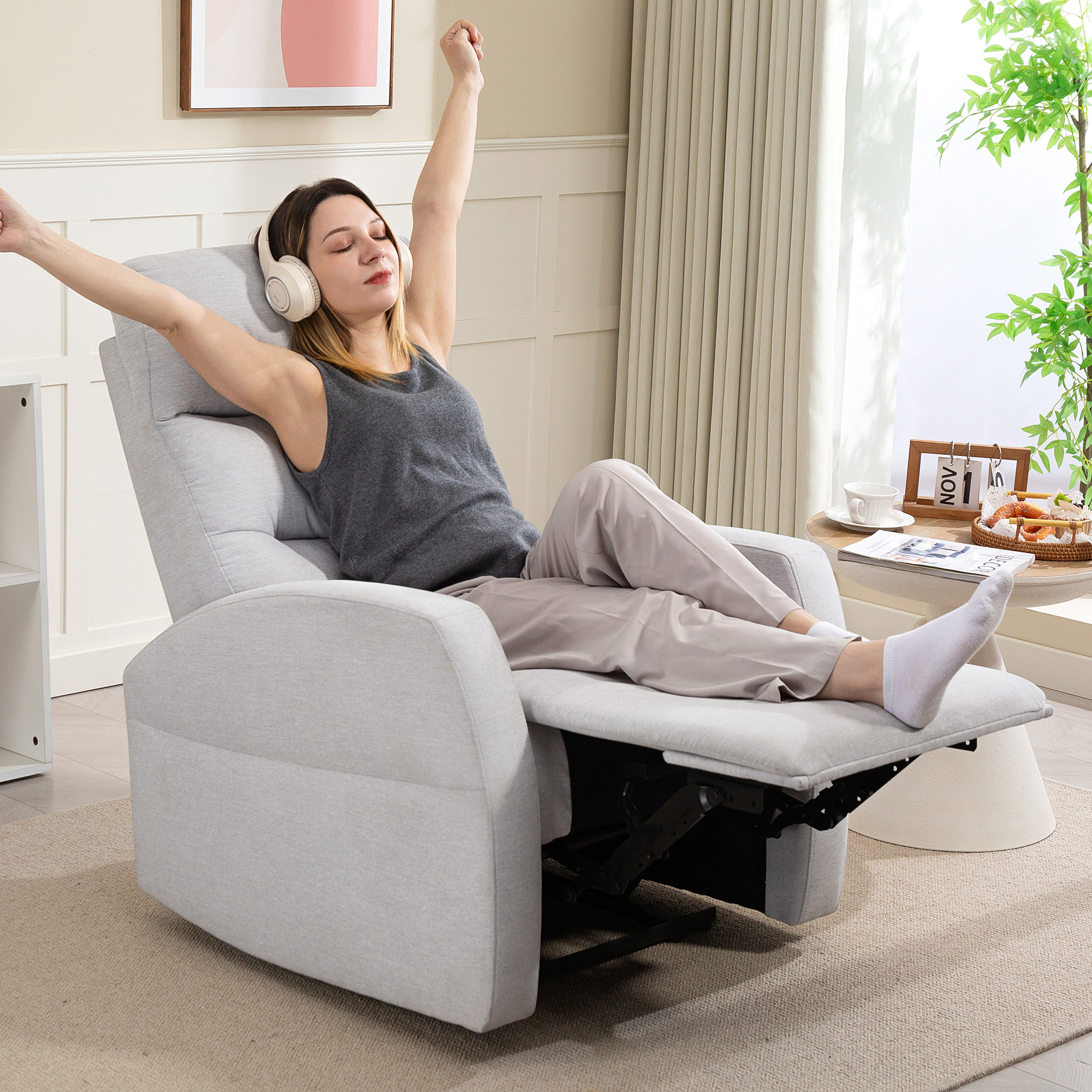 verstellbarer Relaxsessel mit Fußstütze, Moderner Polstersessel, Hellgrau