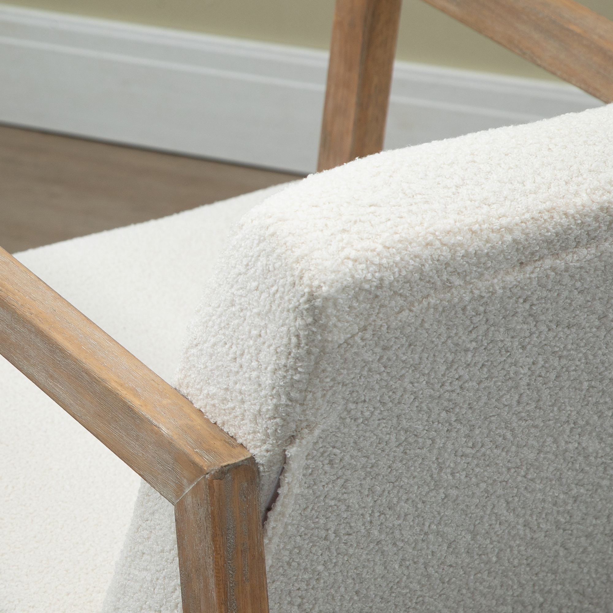 Schaukelstuhl mit Holzrahmen gepolstert Relax Stuhl Sessel Stuhl Wohnzimmersessel Lounge mit gepolsterter Sitzfläche Kautschukholz Cremeweiß 60 x 76 x 77 cm