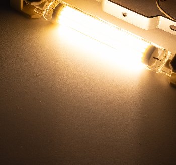 LED Strahler 8W R7s "RS118 COB8dim" / 360°, 3000k, 887lm, 118mm, warmweiß