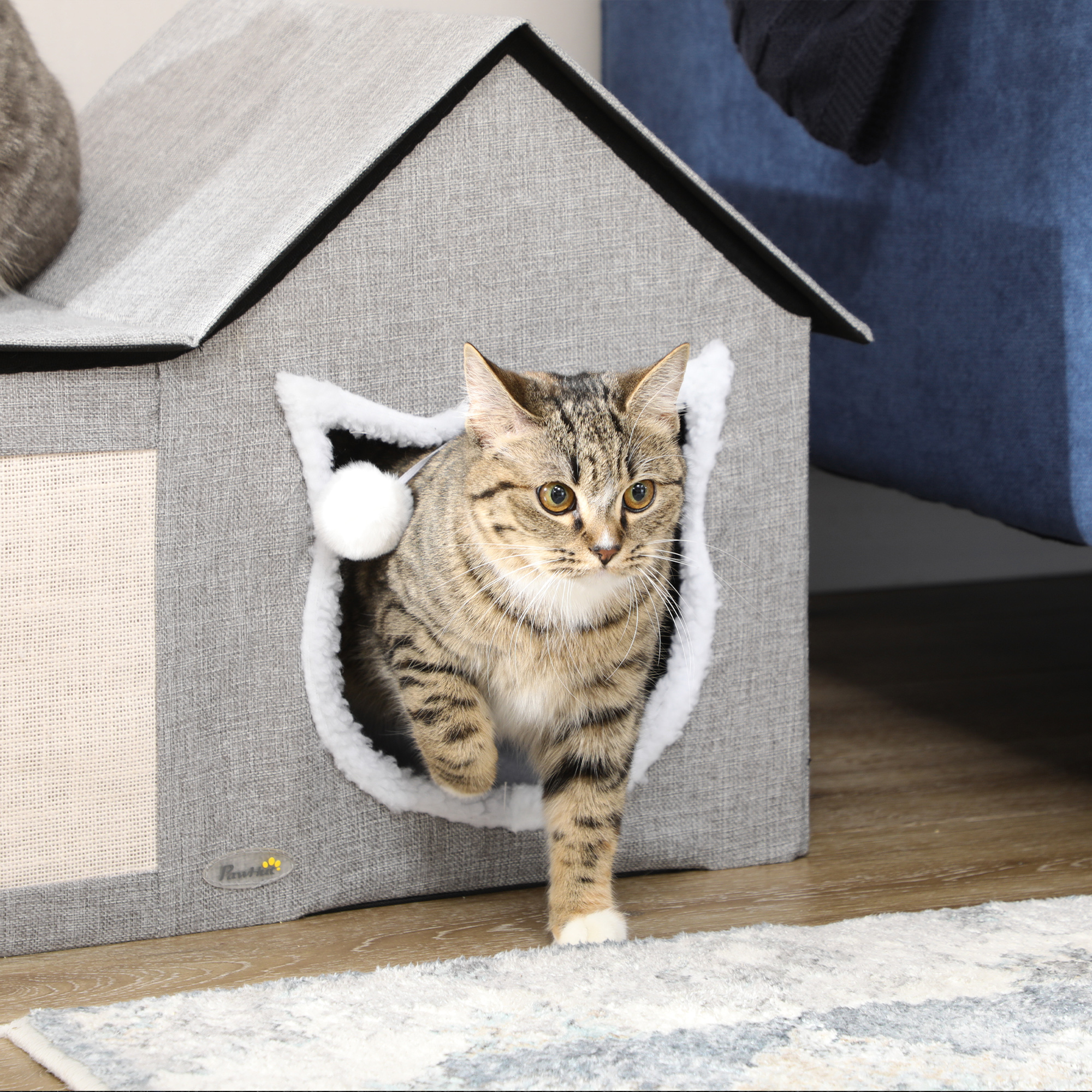 Katzenhaus mit Kratzfläche, inkl, Spielball, Katzenhöhle, 65 cm  x 41 cm x 45,5H cm, Braun + Weiß + Beige